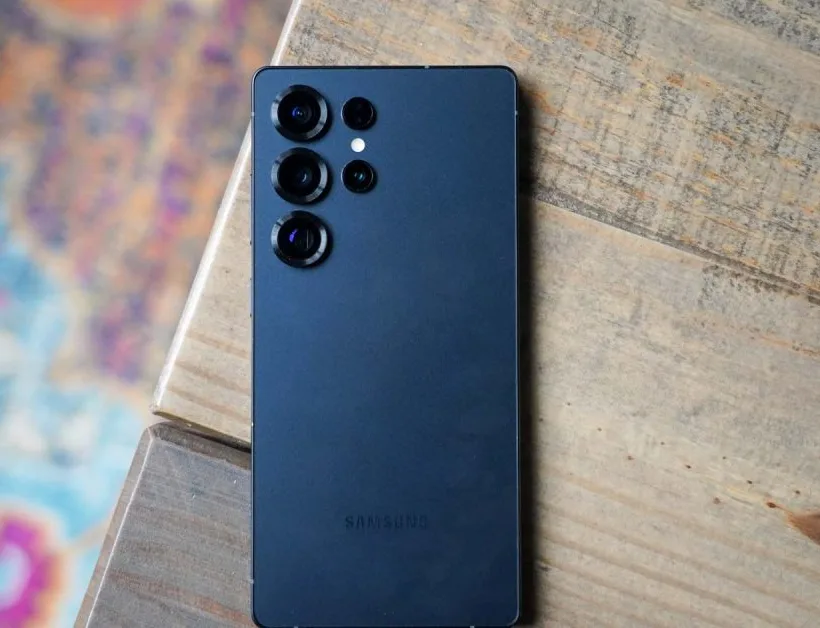 Samsung spanks 820 USD OFF Galaxy 25 Ultra