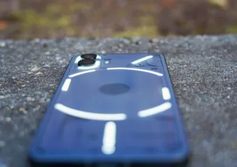 Evo NITHONE Phone 3 i njegovih novih Glyph Matrix svjetla