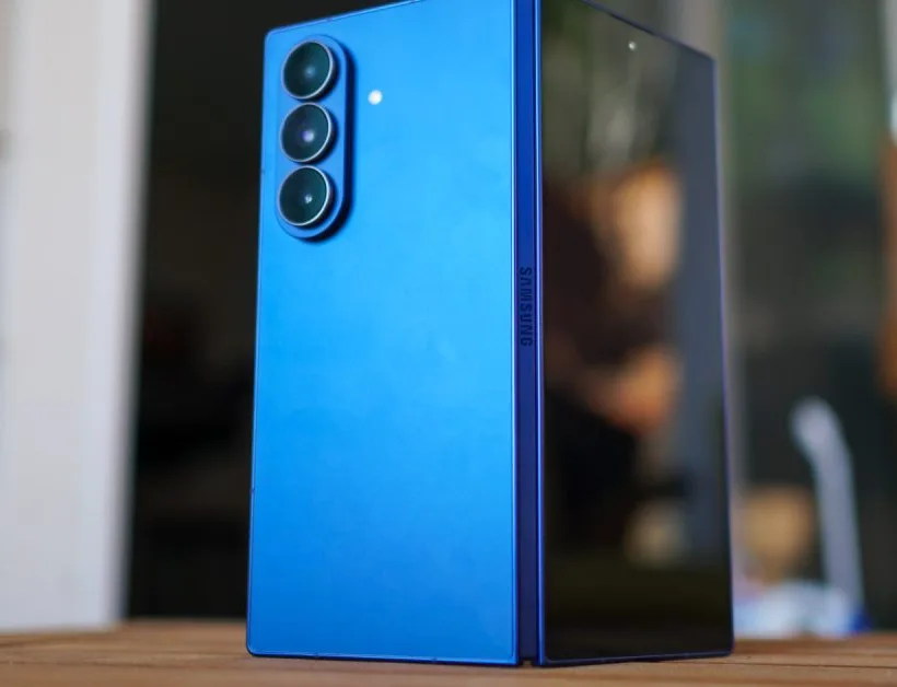 Samsung čizme 1000 USD OFF Galaxy Z Fol 7