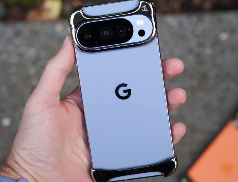 Obožavam ovu futrolu Crazy Arc Pulse za Pixel 10 Pro