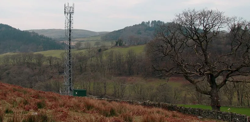 Vlada Ujedinjenog Kraljevstva dodatno proširuje ruralnu 4G pokrivenost putem SRN-a