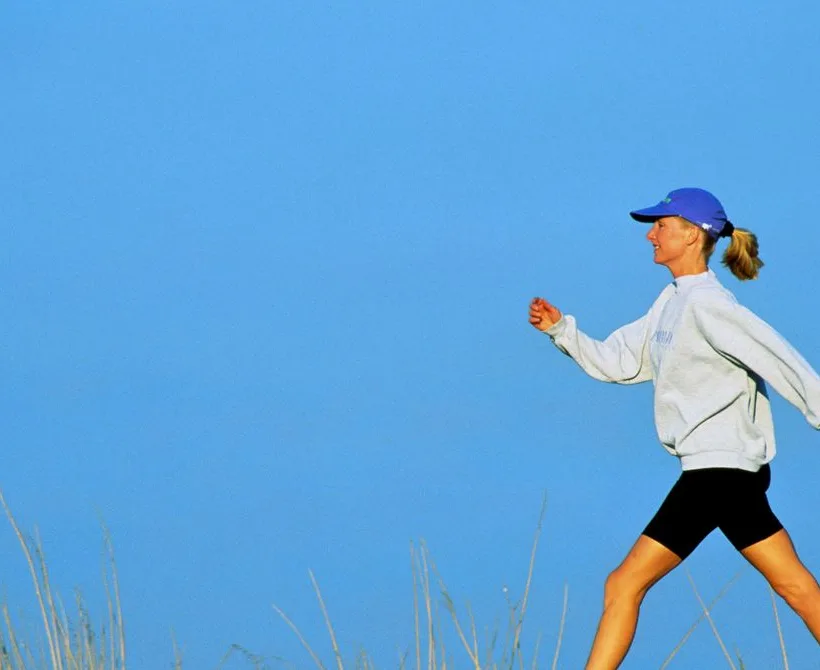 Evo koliko dugo biste trebali hodati svaki dan da biste spriječili bolove u leđima