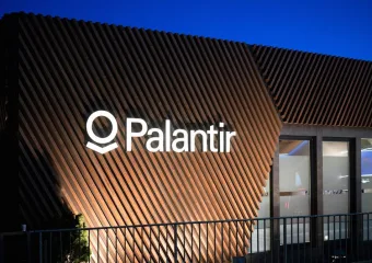 HHS koristi AI alate iz Palantira za ciljanje ‘DEI’ i ‘rodne ideologije’ u grantovima